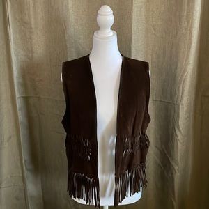 Beautiful vintage leather fringe vest - fits small/medium